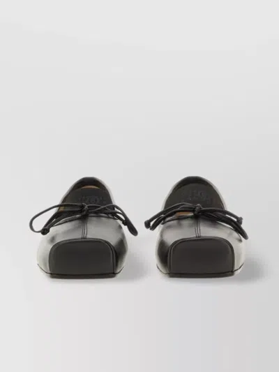 Mm6 Maison Margiela Square Toe Ballerina Shoes With Bow Detail In Black