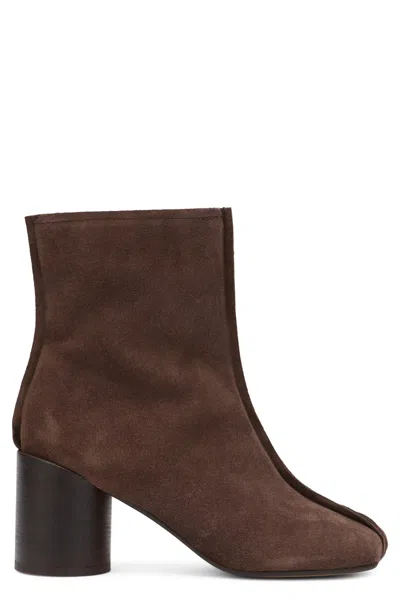 Mm6 Maison Margiela Suede Ankle Boots With Round Toe And Wooden Heel In Brown