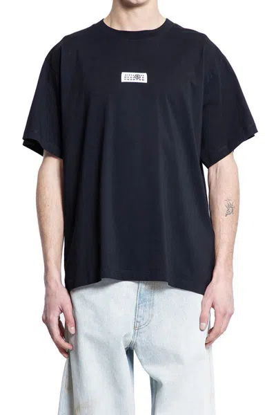 Mm6 Maison Margiela Logo Patch Crewneck T-shirt In Black