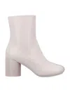 Mm6 Maison Margiela Women's Tabi Ankle Boots In White