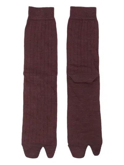 Mm6 Maison Margiela Tabi Socks In Brown