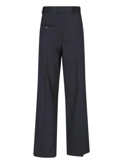 Mm6 Maison Margiela Trousers In Black