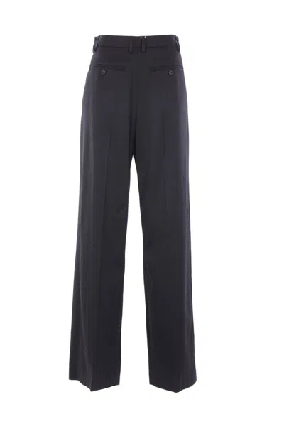 Mm6 Maison Margiela Trousers In Black