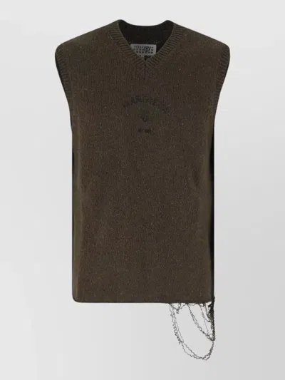 Mm6 Maison Margiela V Neck Sleeveless Sweater Chain Detail In Brown