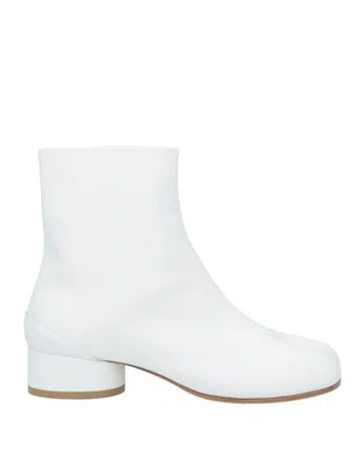 Mm6 Maison Margiela Woman Ankle Boots White Size 7 Leather In Multi