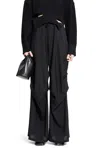 Mm6 Maison Margiela Maglione A Collo Alto Ritagliato In Black