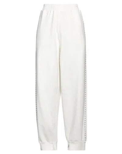 Mm6 Maison Margiela Pants In Off White