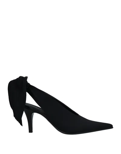Mm6 Maison Margiela Pumps In Black