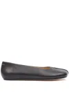 Mm6 Maison Margiela Leather Ballerina In Black
