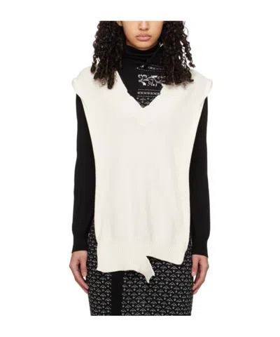 Mm6 Maison Margiela Off-white Boxy Ripped Stole In 101 Off White