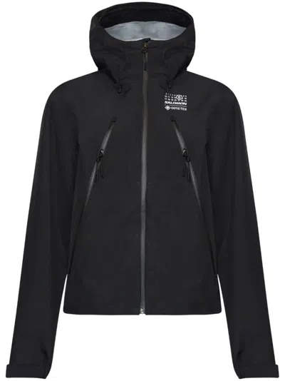 Mm6 Maison Margiela Gore-tex Hooded Sports Jacket Mm6 X Salomon In Black