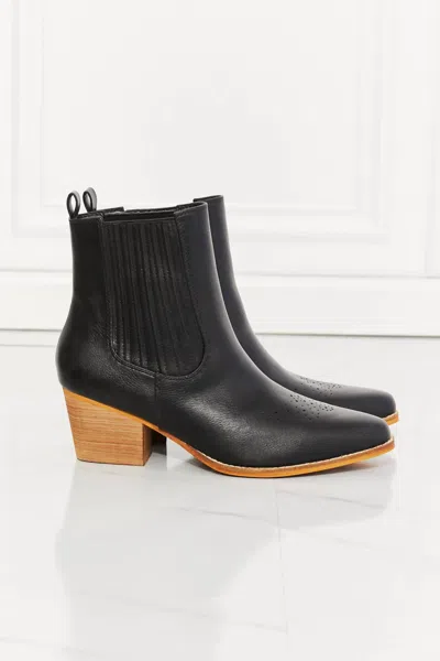 Mmshoes Women's Love The Journey Chelsea Boots In Black