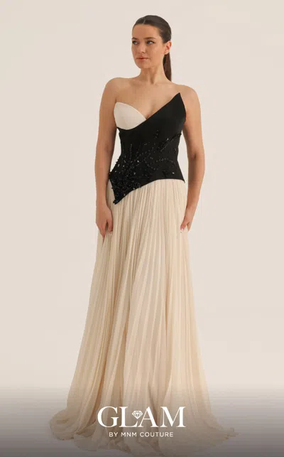 Mnm Couture O07808 In Gold