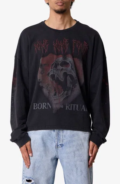 Mnml Born From Ritual Long Sleeve Cotton Graphic T-shirt In Washed Black