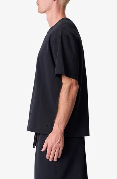 Mnml Cropped T-shirt In Black