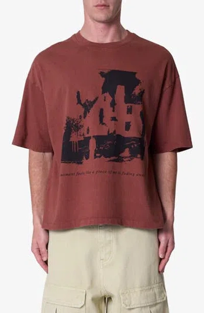 Mnml Fading Away Graphic T-shirt In Red