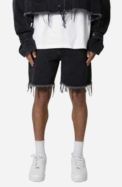 Mnml Frayed Denim Shorts In Washed Black