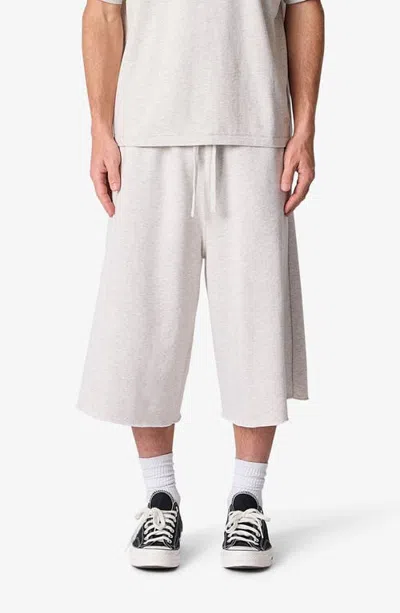 Mnml Long Sweatshorts In Oatmeal