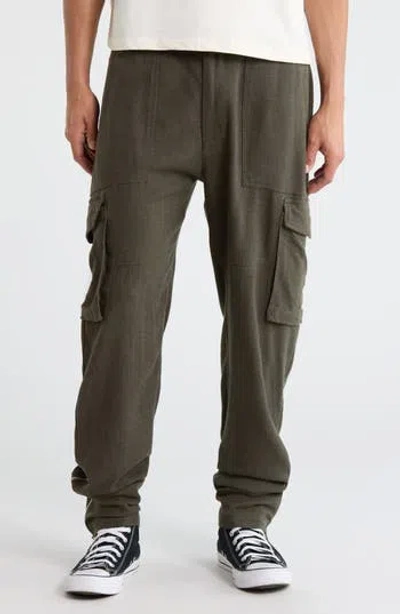 Mnml Military Trouser Pants In Green