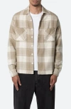 MNML MNML PLAID CLASSIC FLANNEL BUTTON-UP SHIRT