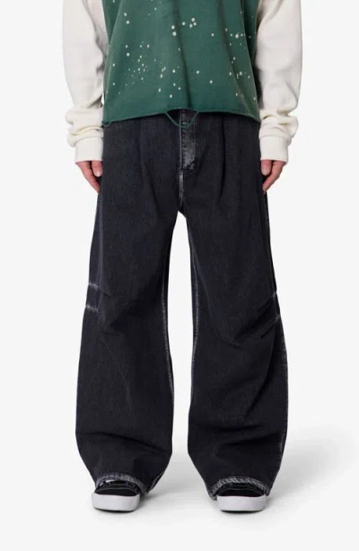 Mnml Pleated Denim Jeans In Black