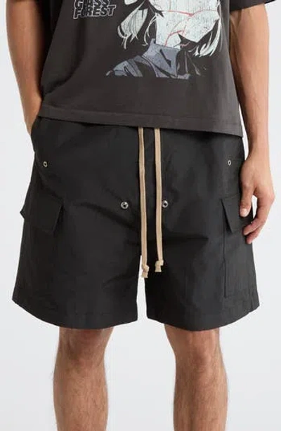 Mnml Rave Cargo Shorts In Black