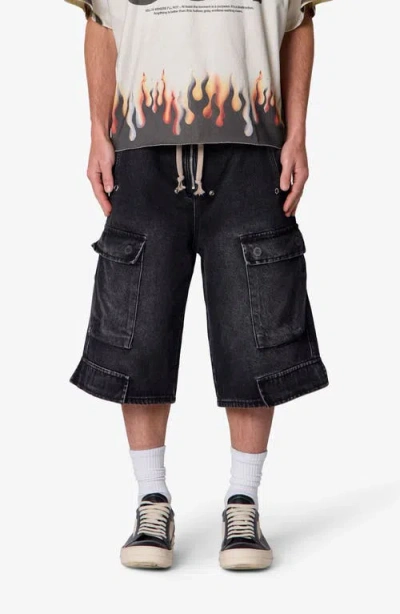 Mnml Rave Cargo Shorts In Black