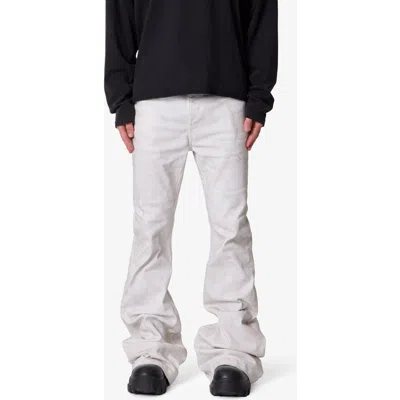 Mnml Super Stacked Hem Jeans In White