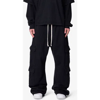 Mnml Ultra Baggy Cotton Flece Cargo Sweatpants In Black