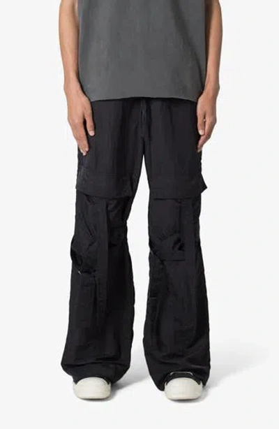 Mnml Ultra Baggy Strap Cargo Pants In Black