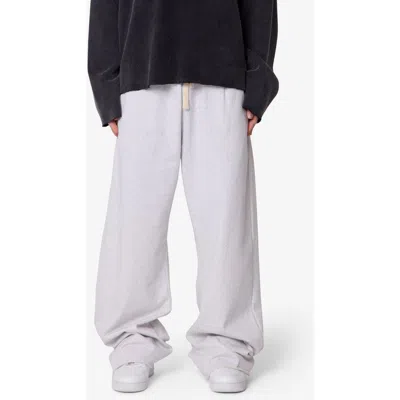 Mnml Utra Baggy Sweatpants In White
