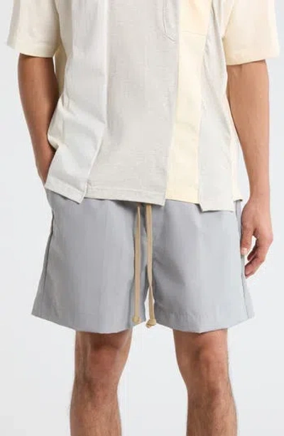 Mnml Weimar Drawstring Shorts In Gray