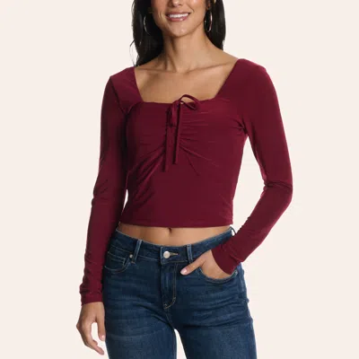 Moa Moa Women's Burgundy Ruched Tie Front Sweetheart Top