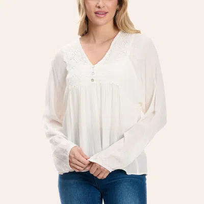 Moa Moa Women's White Lace Front V-neck Top