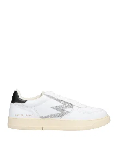 Moaconcept Sneakers In White