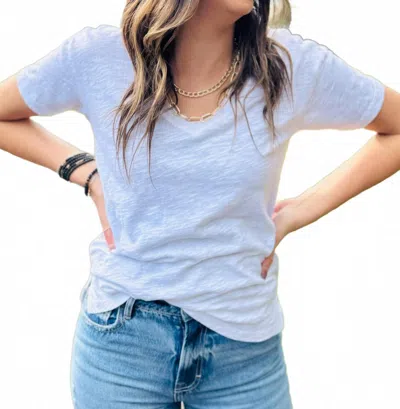 Mod-o-doc Short Sleeve V-neck Tee In White