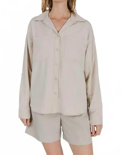 Mod Ref Austin Button Up Top In Bone In Gray