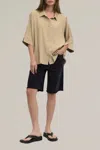 Mod Ref Button Down Tencel Top In Beige In Beige