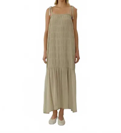 Mod Ref Karolyn Shirred Maxi Dress In Sage In Green