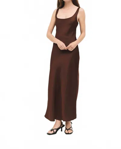 Mod Ref Saylor Dress In Brown