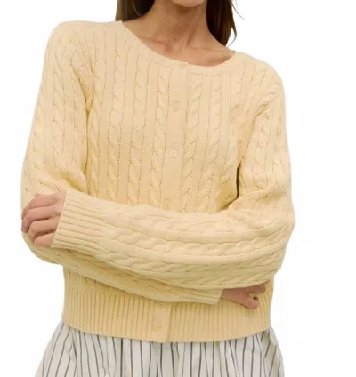 Mod Ref Sweater Top Cardigan In Yellow In White