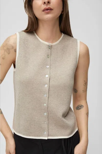 Mod Ref The Lisa Top In Oatmeal/cream In Multi
