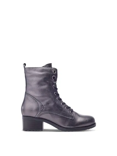 Moda In Pelle Bezzie Boots In Grey Metallic Leather