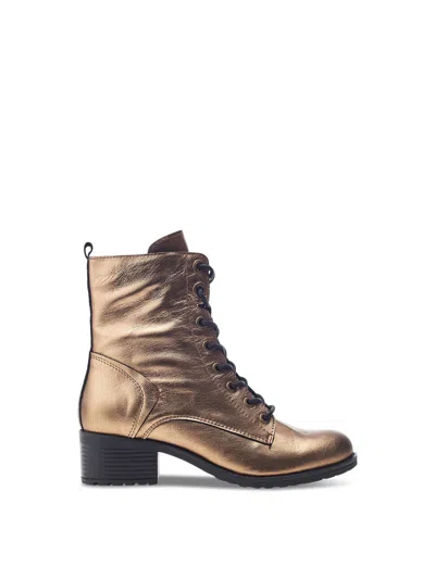 Moda In Pelle Bezzie Metallic Boots In Gold