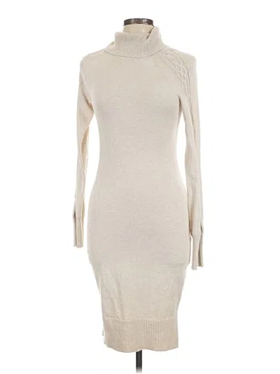 Pre-owned Moda International Casual Dress In Ivory