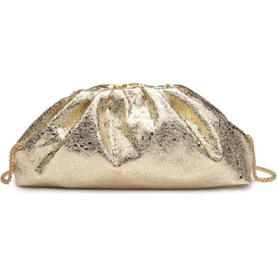 Moda Luxe Elegance In Gold