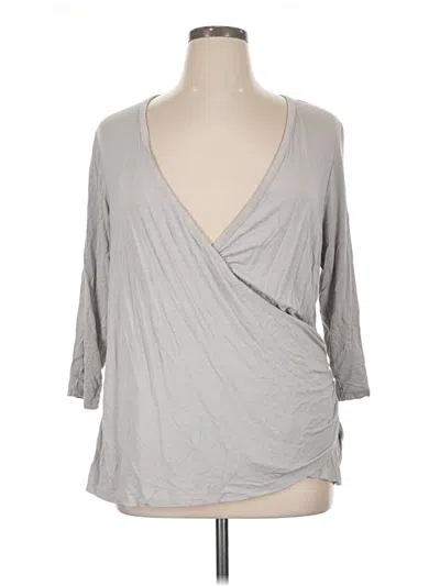 Pre-owned Modcloth 3/4 Sleeve Top Gray Plunge Neckline Tops