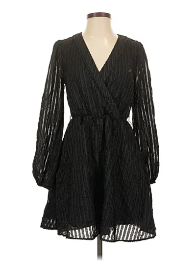 Pre-owned Modcloth Casual Dress In Black