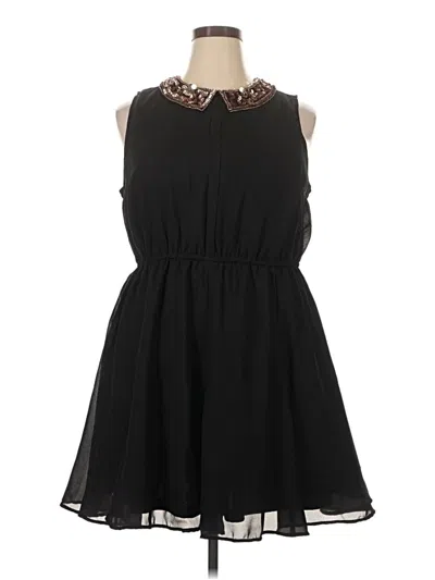 Pre-owned Modcloth Casual Dress In Black