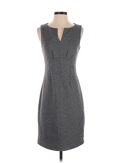 Pre-owned Modcloth Casual Dress In Gray